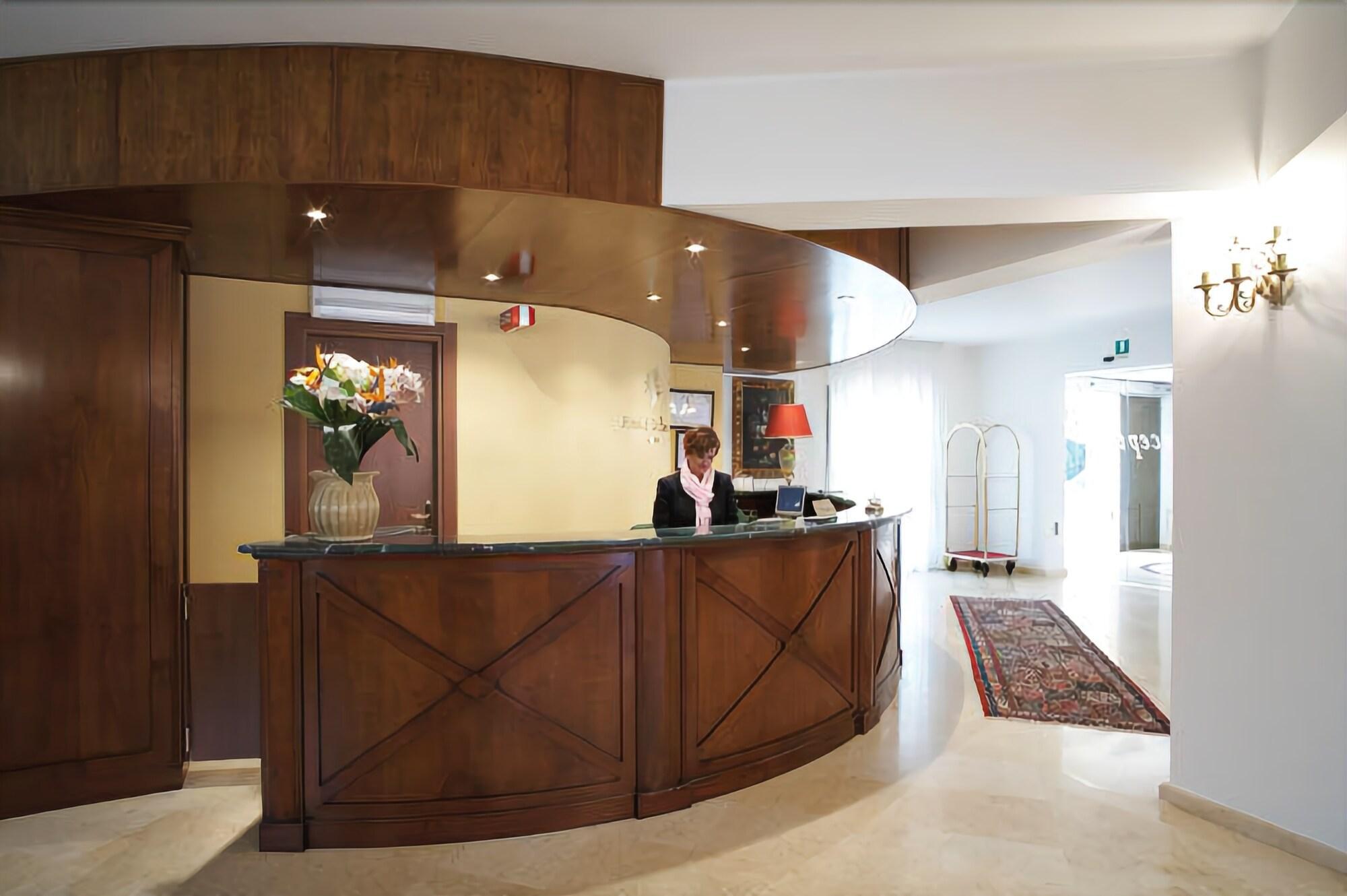 Hotel Delle Palme 法尔科内 外观 照片