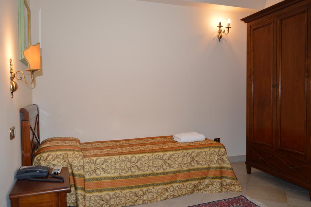 Hotel Delle Palme 法尔科内 客房 照片