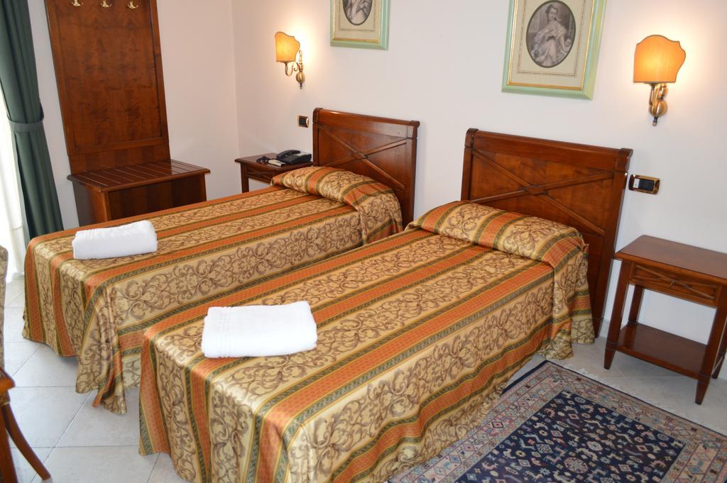 Hotel Delle Palme 法尔科内 客房 照片