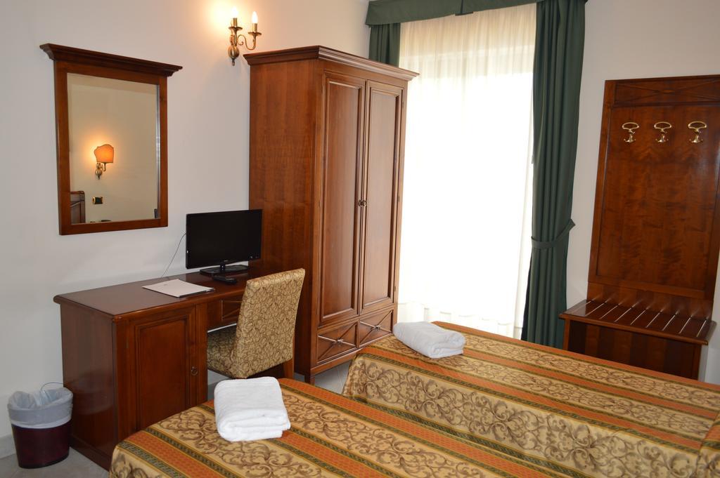 Hotel Delle Palme 法尔科内 客房 照片
